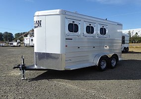 2022 Logan Horse Trailer in Harrisburg, Oregon