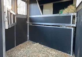 3 Horse Slant Living Quarters 2017 Shadow Horse Trailer in Andalusia, Alabama