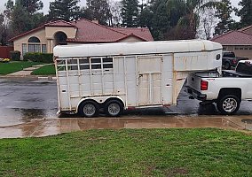 1994 Gooseneck 2-3H Slant 1994 Other Horse Trailer in Clovis, California