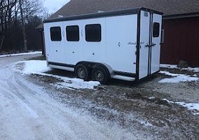 2004 3 Horse Slantload BP Drrm 2004 Hawk Horse Trailer in Racine, Wisconsin
