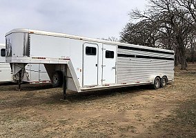 2001 Exiss Horse Trailer in Ardmore, Oklahoma