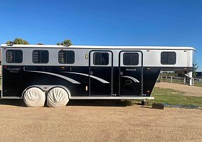 2006 Other Horse Trailer in Elizabeth, Colorado