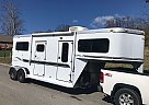 Sold -2000, Model 777, 2-Horse Straight Load Trailer for Sale 2000 Sundowner Horse Trailer in Lenoir City, Tennessee