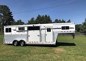 4 Star Warmblood Trailer (2+1) With Dressing Room - 2013 2013 Other Horse Trailer in Waxhaw, North Carolina