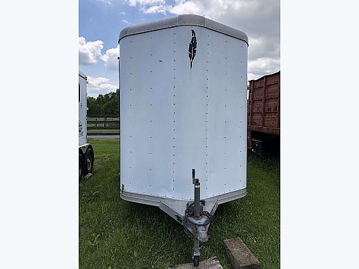 Super Clean Featherlite 2 h Straight Load Trailer
