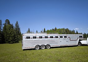 8 Horse Barrett Aluminum Trailer 1998 Other Horse Trailer in Sandpoint, Idaho