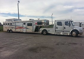 2002 Bloomer Horse Trailer in Loganville, Georgia