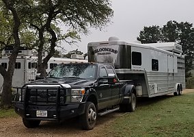 2014 Bloomer Horse Trailer in Wimberley, Texas