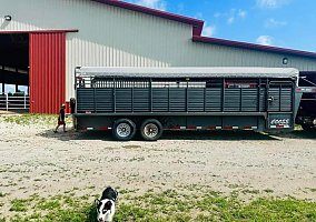 2013 Other Horse Trailer in Seneca, Illinois