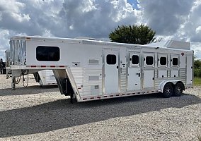 2019 Hart Horse Trailer in Stephenville, Texas