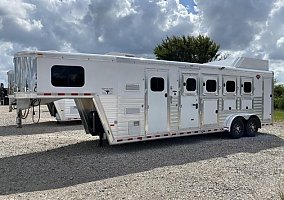 2019 Hart Tradition 2019 Hart Horse Trailer in Stephenville, Texas