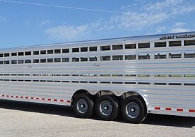 Elite 36' Stock X 8' 2022 Elite Horse Trailer in Stephenville, Texas