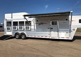 Platinum Coach Outlaw 4 Horse 2022 Platinum Horse Trailer in Kaufman, Texas