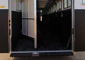 2022 Sundowner Horse Trailer in Weatherford, Texas