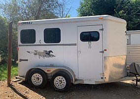 2008 Circle J Horse Trailer in Fallbrook, California