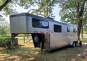 2010 Hawk Horse Trailer in Little Rock, Arkansas