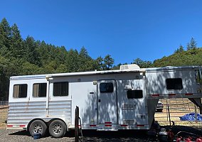 2016 Exiss Escape 2016 Exiss Horse Trailer in Willits, California