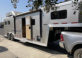 2017 Logan Rampage 2017 Logan Horse Trailer in Lodi, California
