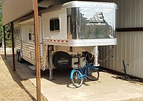 2020 Elite Resistol 2020 Elite Horse Trailer in Ramona, California