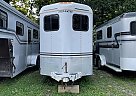 2001 Merhow Equistar 2001 Merhow Horse Trailer in Danbury, Connecticut