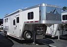 2008 Featherlite 9' LQ 2008 Featherlite Horse Trailer in Sanford, Florida