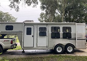 2006 Exiss Sport 2006 Exiss Horse Trailer in Lakeland, Florida