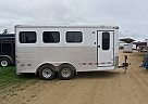 2006 Sundowner 3 Horse BP 2006 Sundowner Horse Trailer in Mondovi, Wisconsin
