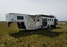 2015 Logan Razor Platinum 4H 2015 Logan Horse Trailer in Republic, Washington