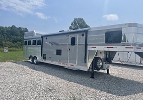 2022 SMC SL8412SR 2022 Other Horse Trailer in Salem, Illinois