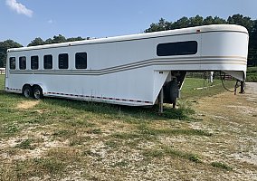 2002 Other Horse Trailer in Borden, Indiana