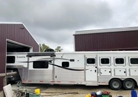 2014 Lakota Charger 2014 Lakota Horse Trailer in New Virginia, Iowa