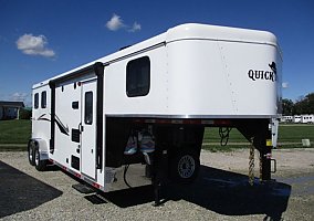 2022 Bison 7208 Quick Draw 2022 Bison Horse Trailer in Seymour, Indiana