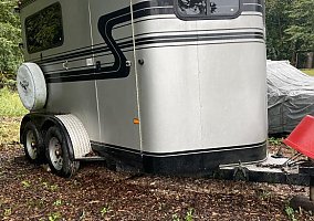 1998 Hawk Horse Trailer in Brewster, New York