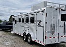 1999 Twister 1999 Other Horse Trailer in Redfield, Kansas