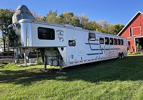 2003 Other Horse Trailer in Adrian, Minnesota