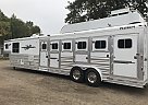 2008 Platinum 2008 Platinum Horse Trailer in Clearwater, Minnesota