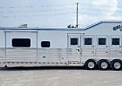 2022 Bloomer 4-5 Horse 15'9 LQ 2022 Bloomer Horse Trailer in Pevely, Missouri