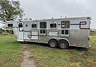 2000 Barrett 2000 Other Horse Trailer in Shelbina, Missouri