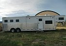 2006 Sooner Legacy 2006 Sooner Horse Trailer in Wilsall, Montana