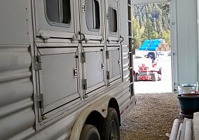 2013 Platinum Coach 2013 Platinum Horse Trailer in Libby, Montana