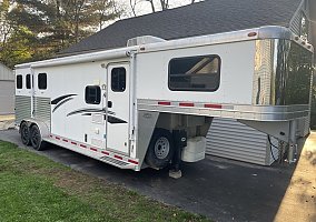 2015 Adam Horse Trailer in Painted Post, New York