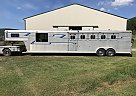 1994 4 Star Custom 1994 4-Star Horse Trailer in Naples, New York