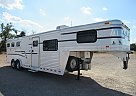 2002 Elite 3 Horse 10' Outlaw 2002 Elite Horse Trailer in Stillwater, Oklahoma