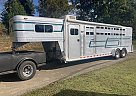 1999 Elite 5 Horse 1999 Elite Horse Trailer in Trenton, Tennessee